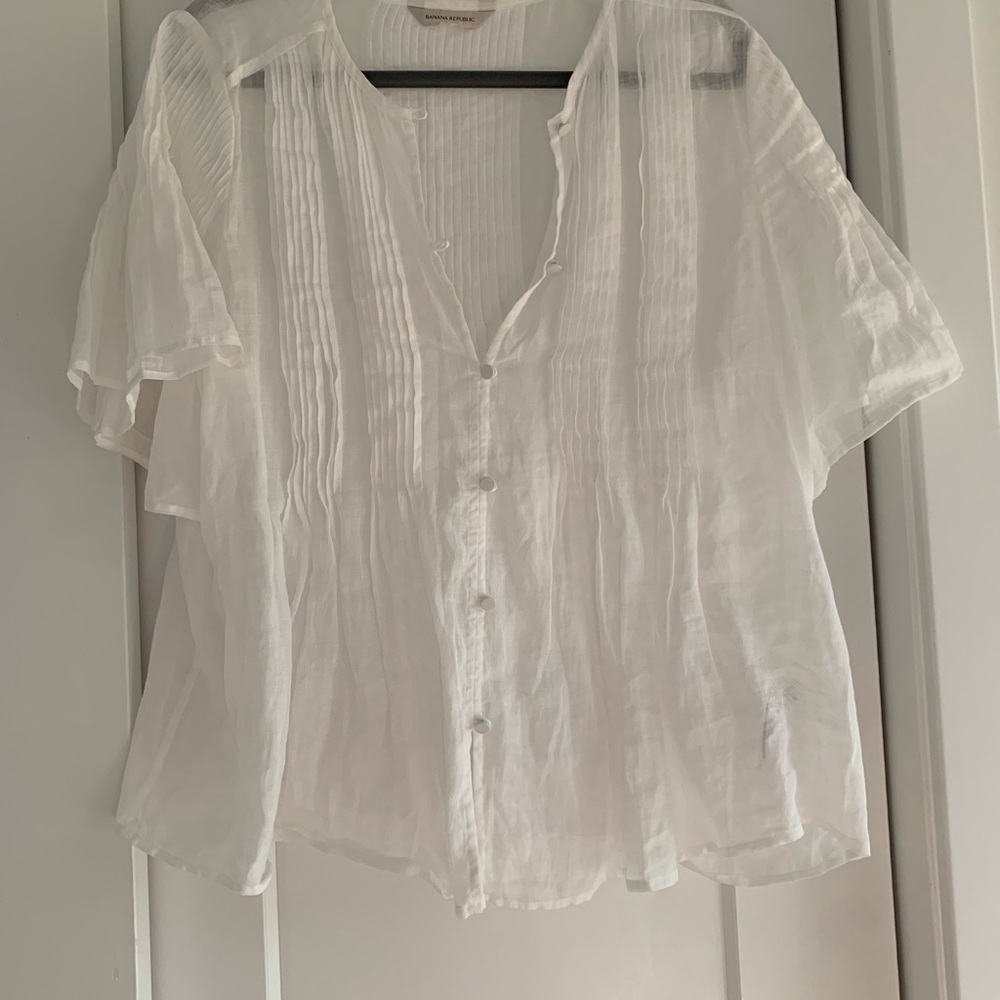 Banana Republic white linen top